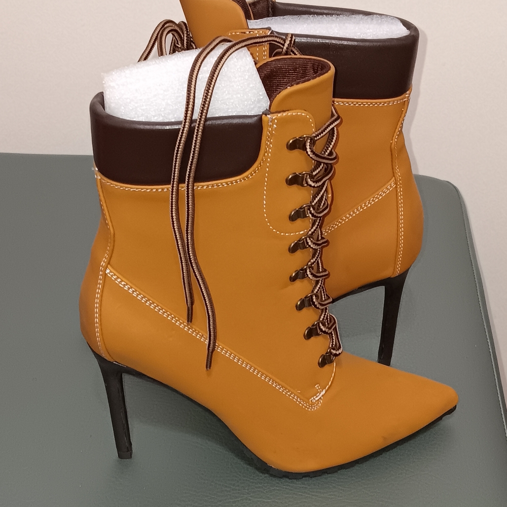 Brown and Tan Women's Lace-Up Ankle Boots